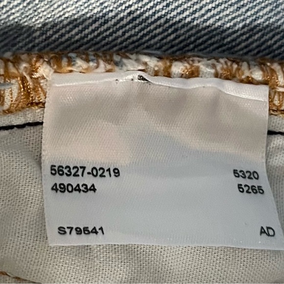 Levi's 501 High Rise Jean Shorts Flower Pattern Women’s Size 29 Inseam 2.5 - Picture 4 of 6